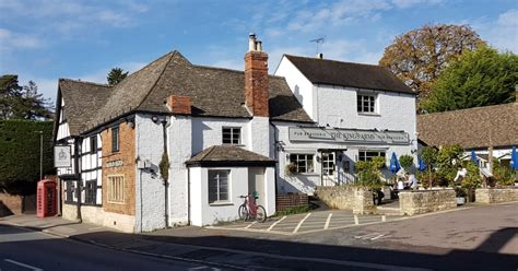 Kings Arms in Prestbury | Pub in Cheltenham, GL52