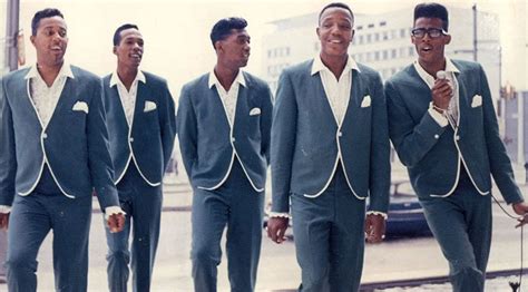 10 Best The Temptations Songs of All Time - Singersroom.com