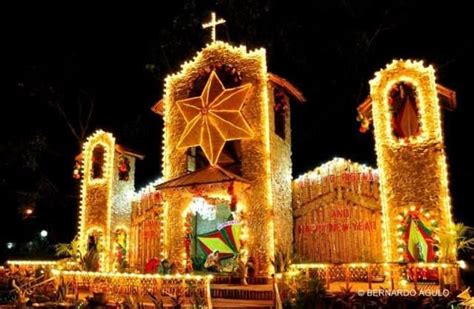 10 Beautifully Decorated Cities For Christmas