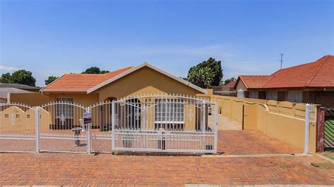 3 Bedroom House for sale in Gauteng | Johannesburg | Johannesburg South | The Hill | - YouTube