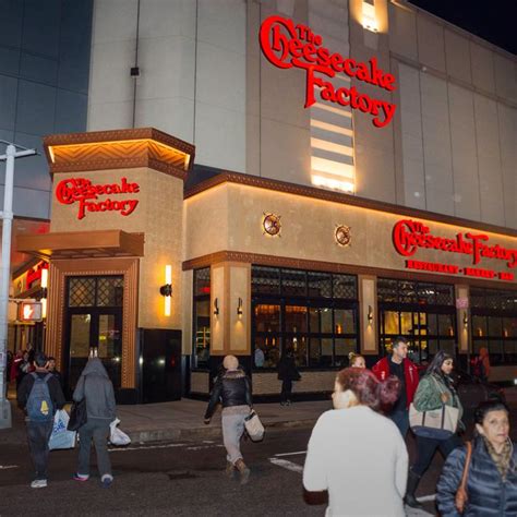 New York City's First Cheesecake Factory Is Open in Queens