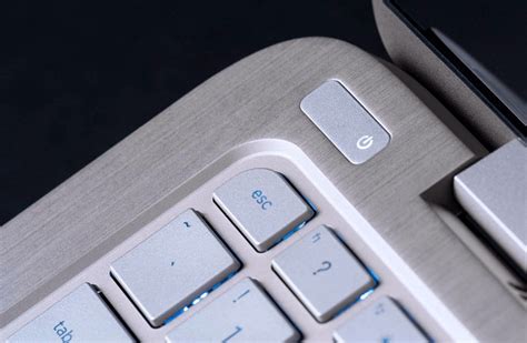 How to Turn on Hp Laptop Without the Power Button? - GearOpen.com