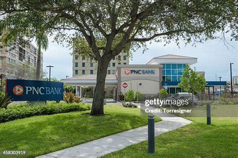 5,763 Pnc Bank Stock Photos, High-Res Pictures, and Images - Getty Images