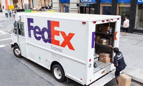 FedEx Debuts Midnight Orders, Next-Day Delivery