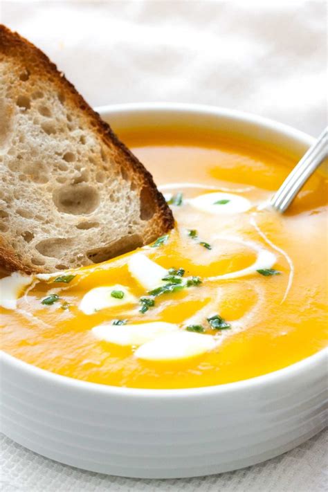 Creamy Butternut Squash Soup with Apple and Onion