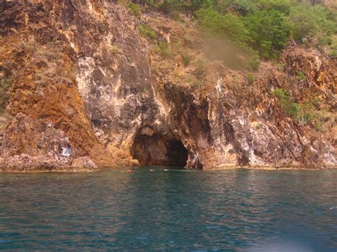 Cave at Norman Island (Treasure Island) BVI | Jason Ferrell | Flickr