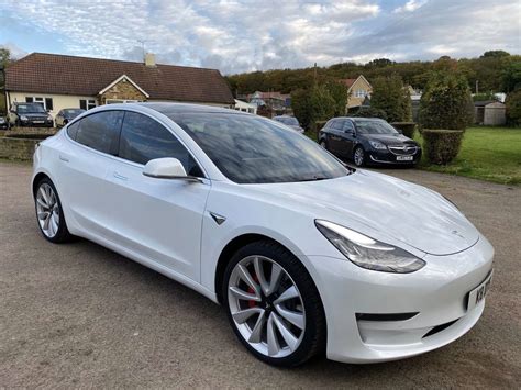 Tesla Model 3 Performance | UK Vehicle Exporters