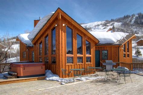 Pet-friendly Accommodation on Steamboat Springs Ski Resort, Colorado