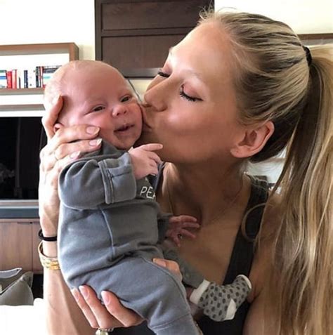 Spaniard Enrique Iglesias and Anna Kournikova share first pictures of newborn twins - Olive ...