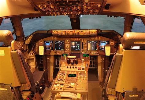 JAL Boeing 747 400 Flight, Boeing 747 Cockpit HD wallpaper | Pxfuel