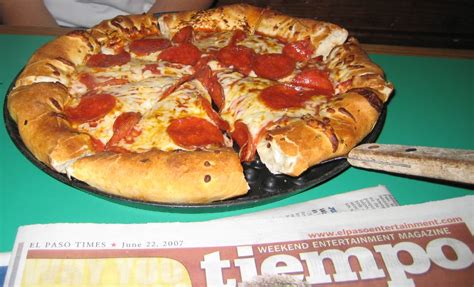 Double Daves Pizza | Pizza after the big show! DoubleDave's … | Flickr