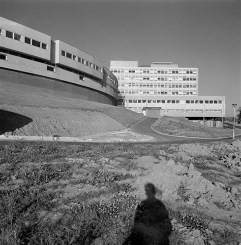 Extension to Torbay Hospital, Phase I, Torquay, Devon: the curved facade of the operating block ...