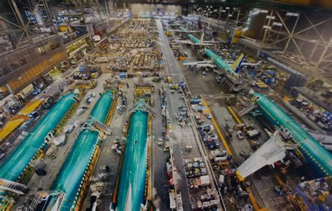 Take A 360-Degree VR Tour of Boeing's 737 Factory