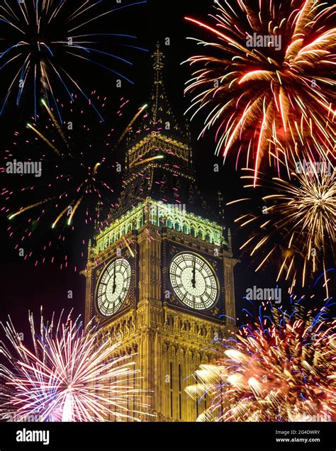 2006 HISTORICAL FIREWORKS MIDNIGHT BIG BEN HOUSES OF PARLIAMENT ...