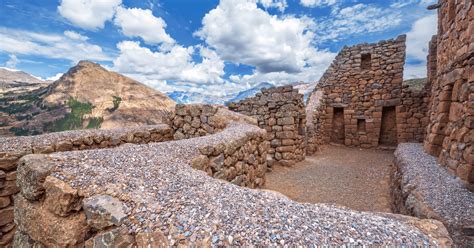 Pisac, Peru: Ultimate Guide To Pisac Market + Pisac Ruins