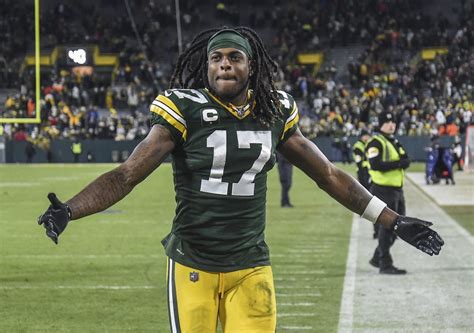 Report: Green Bay Packers expected to franchise tag Davante Adams ...