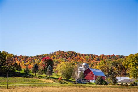 Head to Wildcat Mountain State Park for Fall Colors – Justin Trails Resort