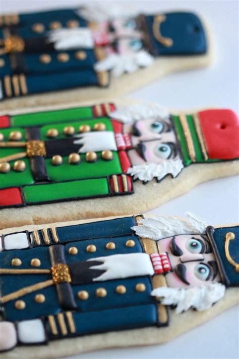 {Video} How to Decorate Nutcracker Cookies | Sweetopia