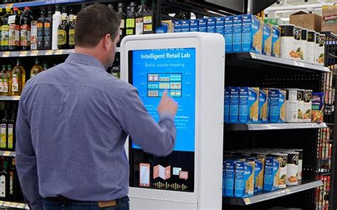 Walmart Opens AI-Powered Store 04/26/2019