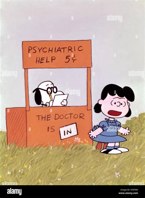 A BOY NAMED CHARLIE BROWN, Lucy, Snoopy in psychiatrist's booth, 1969 Stock Photo - Alamy