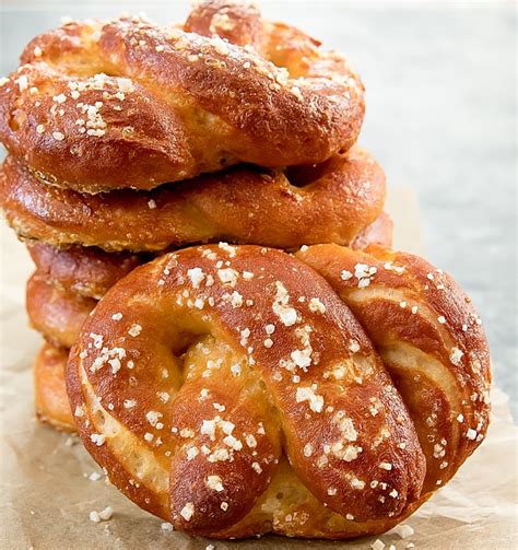 No Yeast (2 Ingredient Dough) Soft Pretzels - Kirbie's Cravings