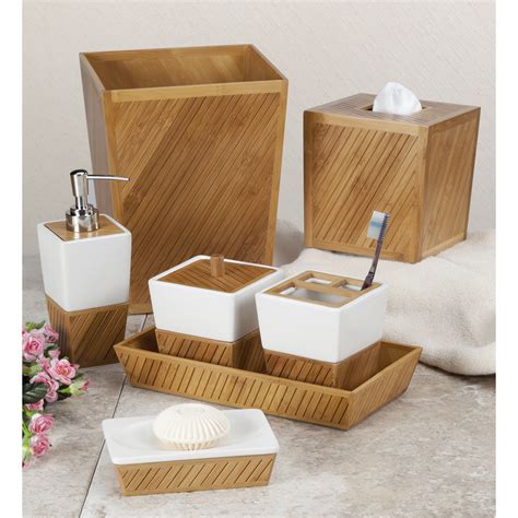 Teak Wood Bathroom Accessories – Rispa