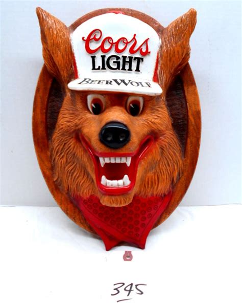 COORS BEER Beer Wolf Wall Hanging : Lot 345