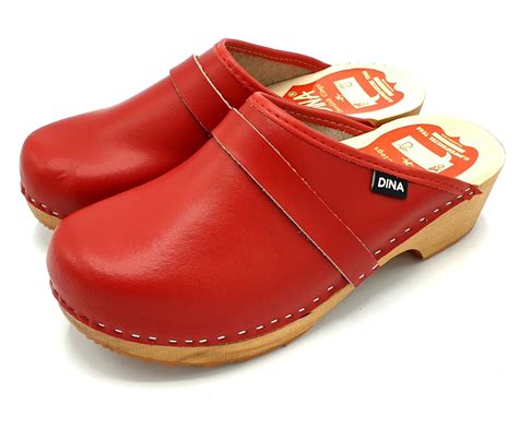 Swedish clogs Red