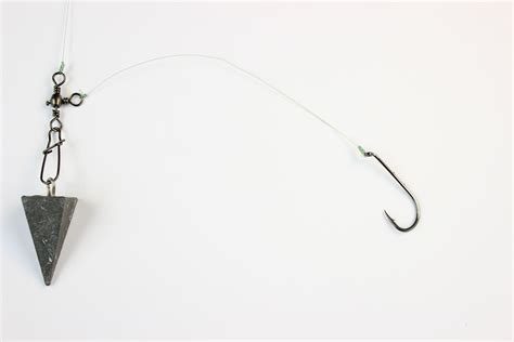 Helicopter rigs are great for long distance casting and super simple to make. I prefer them when ...