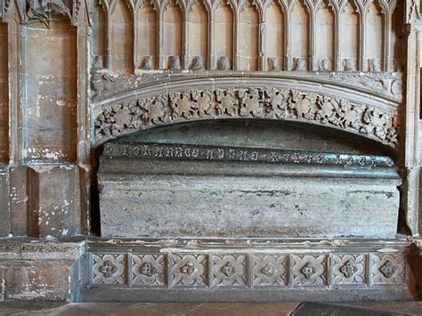 Hugh Despenser Tomb - Tewkesbury Abbey | Professor Moriarty