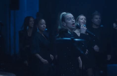 VJBrendan.com: Dua Lipa - 'Don't Start Now' Live in LA