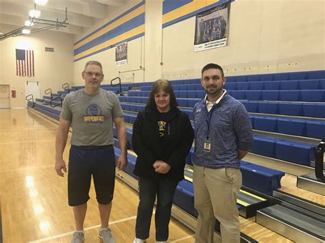 Independence Middle School gym gets new bleachers: Community Voices ...