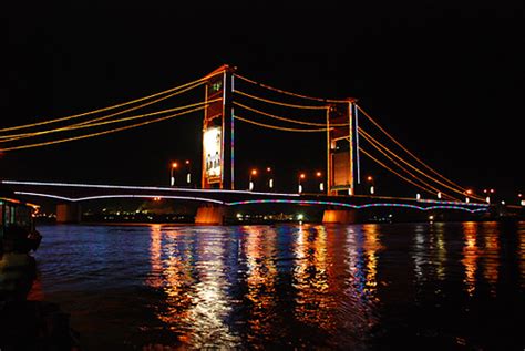 Ampera Bridge | Palembang at night | Desmond Ong | Flickr