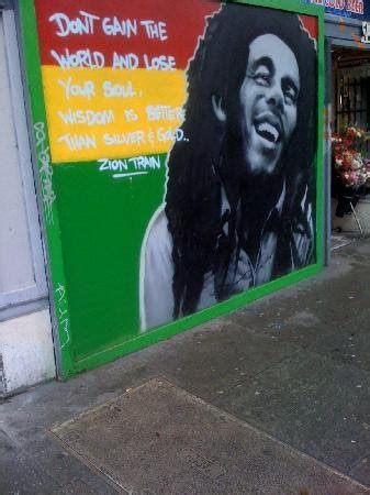 Best Graffiti Design: Bob Marley Graffiti art