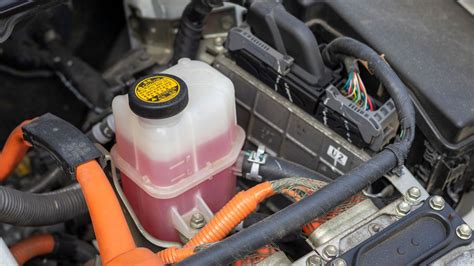 Coolant reservoir overflowing — how to fix | REREV