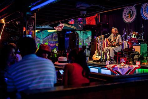 9 Nashville Restaurants With Outstanding Live Music - American Eats