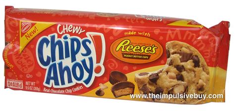 REVIEW: Nabisco Chewy Chips Ahoy! Made With Reese's Peanut Butter Cups ...