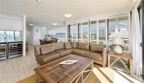 Beachfront Accommodation Gold Coast | Bayview Apartments