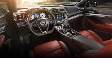 Wolfchase Nissan | Discover the 2022 Nissan Maxima Interior