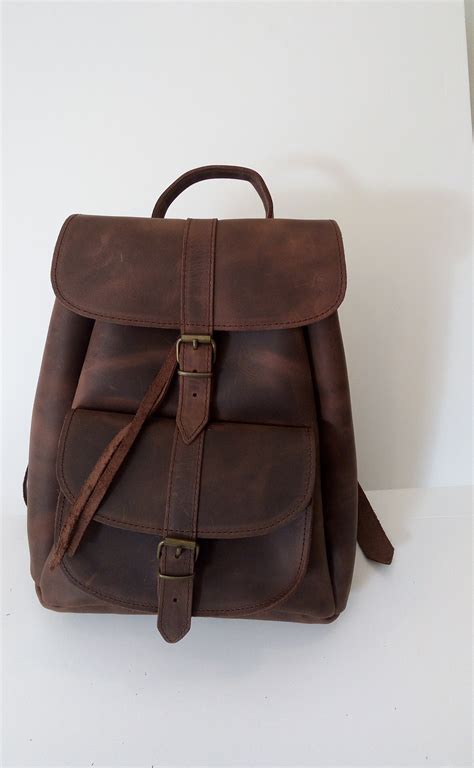 Δερμάτινο καφέ σακίδιο / Brown leather backpack