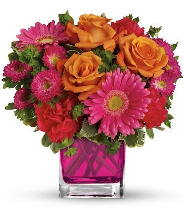 Turn Up The Pink Bouquet | Pueblo (CO) Same-Day Flower Delivery ...