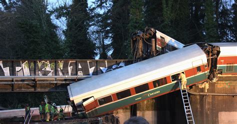 Chaos of Washington state train derailment heard in newly released 911 ...