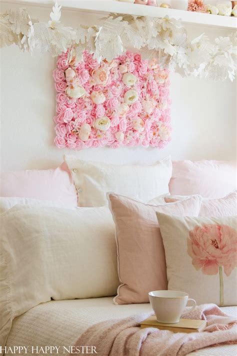 DIY Flower Wall Hanging For The Bedroom - Happy Happy Nester