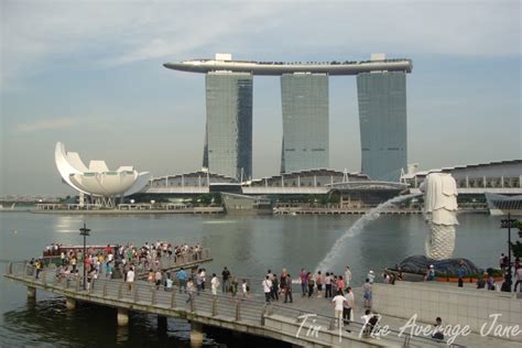 The Average Jane: Merlion Park in Singapore