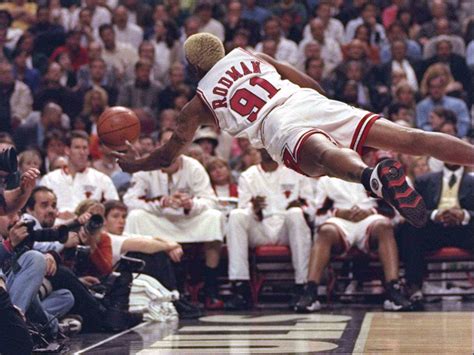 Dennis Rodman Pistons Dive