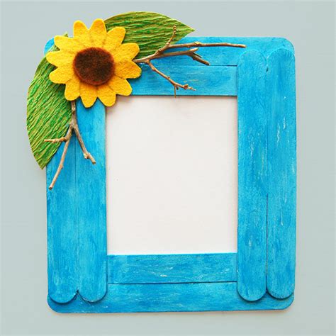 Craft Stick Photo Frame | Kids' Crafts | Fun Craft Ideas | FirstPalette.com