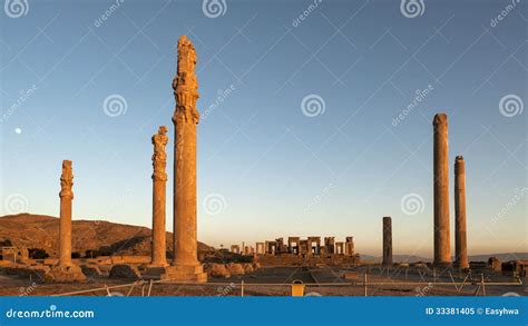 Sunset of Persepolis Ruins,Shiraz Iran Stock Image - Image of asia, empire: 33381405