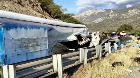 18 Migrants Dead in Bus Crash in Mexico - The New York Times