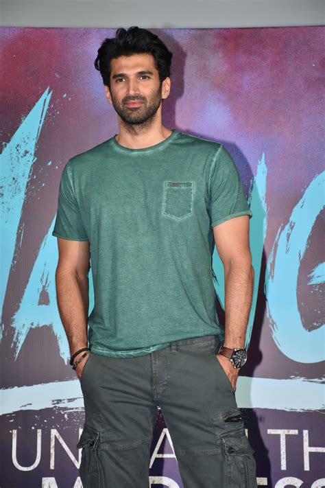 Malang Trailer Launch: Aditya Roy Kapur and Disha Patani Twin in Green ...