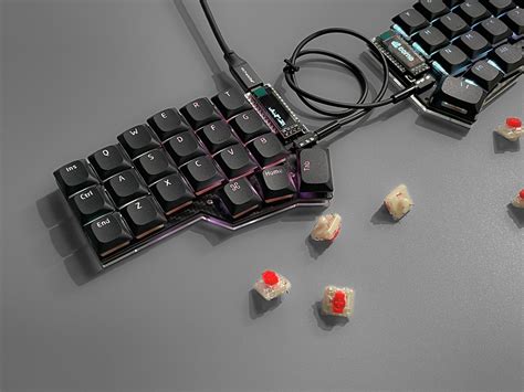 A Corne keyboard with Gateron Low Profile (Corne GLP)